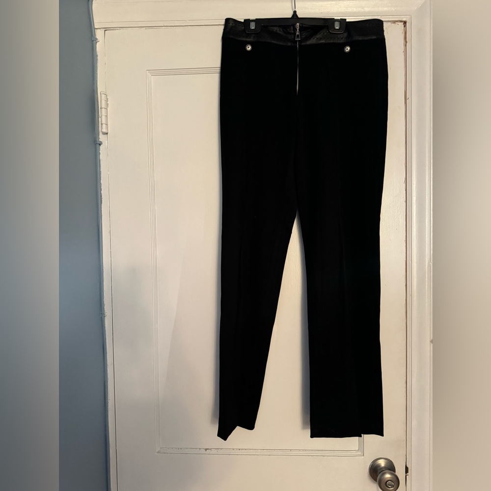 Absolu Size 40 in Black.